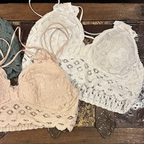Wishlist Lace Bralette Set - Green and Cream and White - Picture 2 of 4